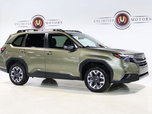 Used 2026 Subaru Forester Premium AWD/4WD image 6