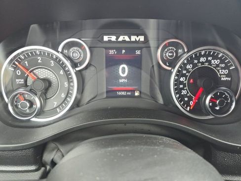 Certified 2024 RAM 1500 Big Horn AWD/4WD image 12