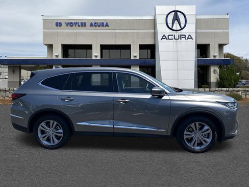Certified 2023 Acura MDX SH-AWD image 4