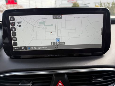 Used 2023 Hyundai Santa Fe SEL Premium image 17