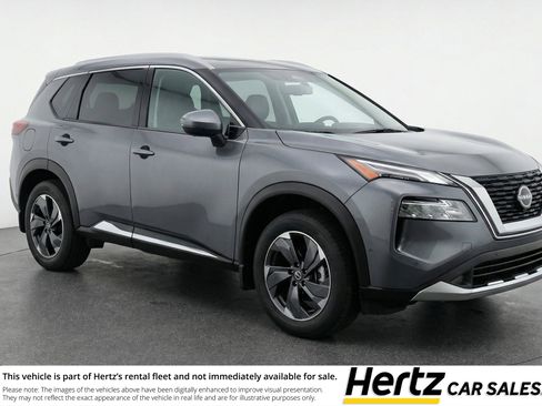 Used 2025 Nissan Rogue SV AWD/4WD image 1