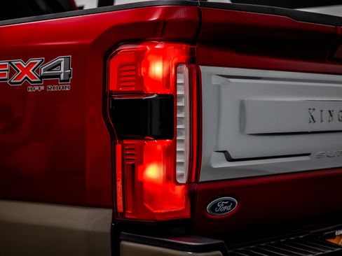 Used 2026 Ford F250 King Ranch AWD/4WD image 13