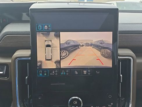 Used 2025 GMC Yukon XL Denali Ultimate image 22