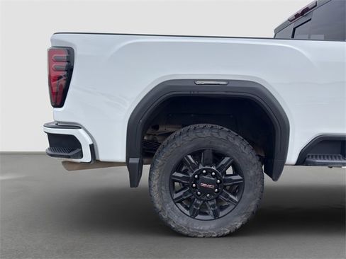 Used 2024 GMC Sierra 2500 AT4 w/ AT4 Preferred Package image 37