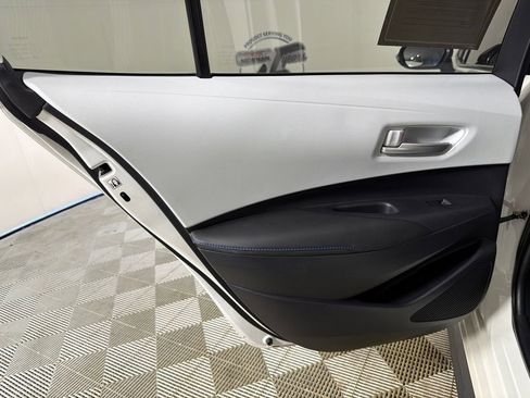 Used 2020 Toyota Corolla SE image 21