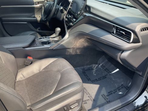 Used 2024 Toyota Camry XSE FWD image 26