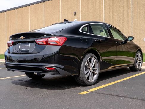 Used 2024 Chevrolet Malibu LT FWD image 9