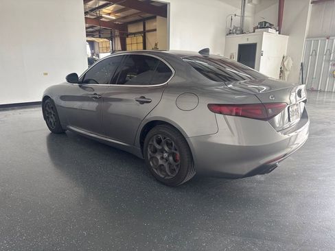 Used 2017 Alfa Romeo Giulia AWD w/ Cold Weather Package image 6
