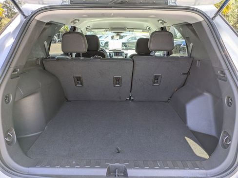 Used 2024 Chevrolet Equinox LS w/ LS Convenience Package image 13