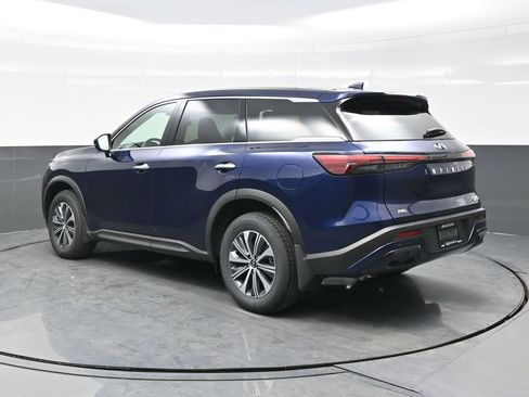 Used 2025 INFINITI QX60 Pure image 5