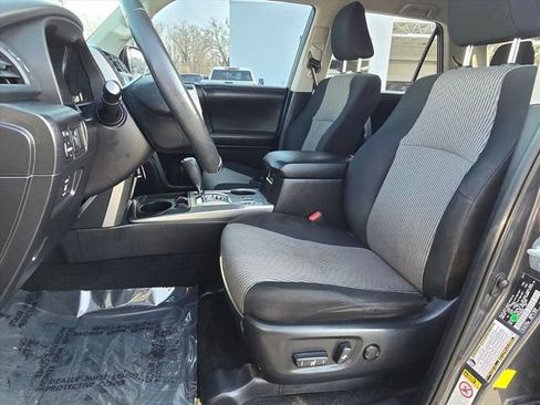 Used 2014 Toyota 4Runner SR5 image 14