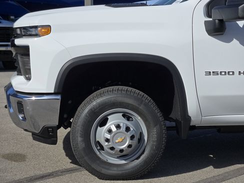 New 2026 Chevrolet Silverado 3500 W/T image 5