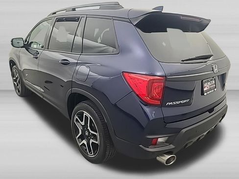 Used 2023 Honda Passport Elite image 5