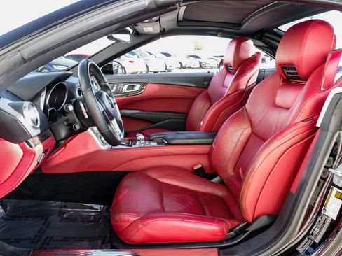 Used 2016 Mercedes-Benz SL 400 w/ Premium I Package image 3