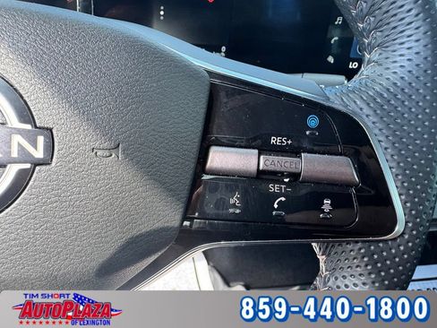 Used 2024 Nissan Ariya FWD image 22