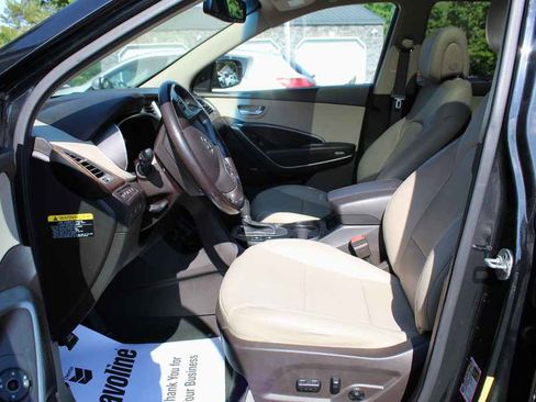 Used 2018 Hyundai Santa Fe Sport w/ Cargo Package AWD/4WD image 29