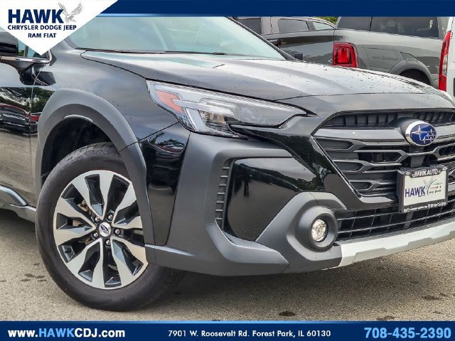 Used 2025 Subaru Outback Limited AWD/4WD image 3