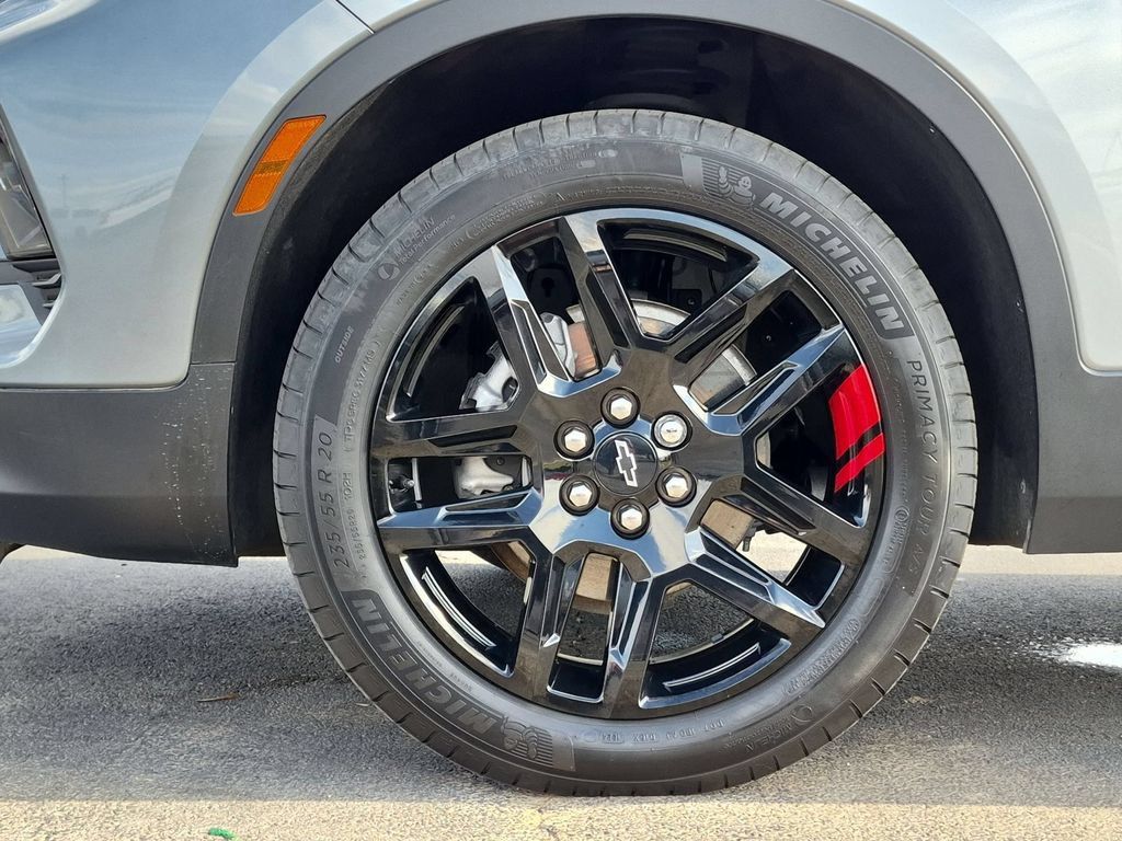 Certified 2024 Chevrolet Blazer LT w/ Redline Edition FWD image 31