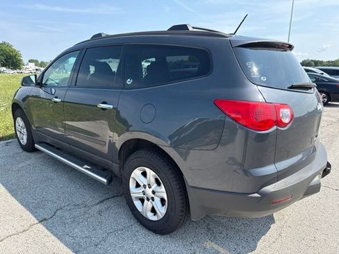 Used 2012 Chevrolet Traverse LS w/ LPO, 'HIT The Road' Package FWD image 4