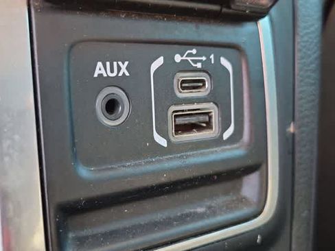 Certified 2018 Jeep Wrangler Unlimited Sport S AWD/4WD image 29