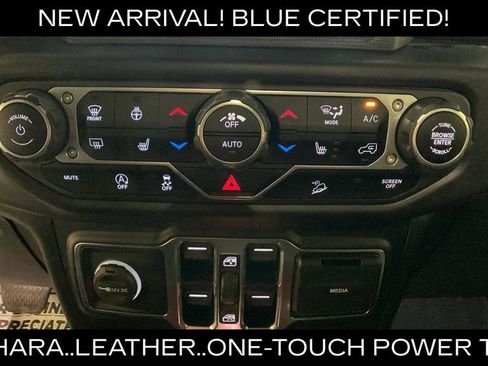Used 2020 Jeep Wrangler Unlimited Sahara AWD/4WD image 36