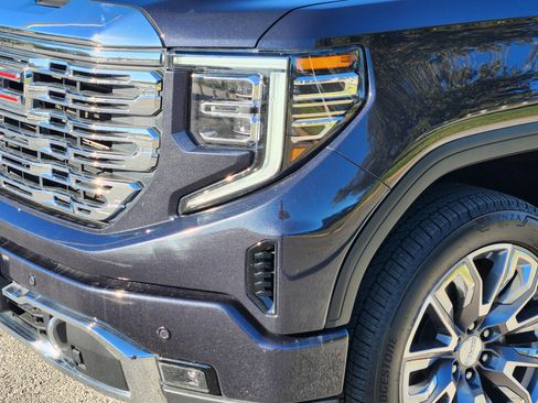 Certified 2023 GMC Sierra 1500 Denali w/ Denali Reserve Package image 9