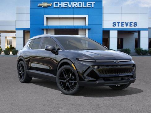 New 2026 Chevrolet Equinox EV LT w/ LPO, Blackout Package image 7