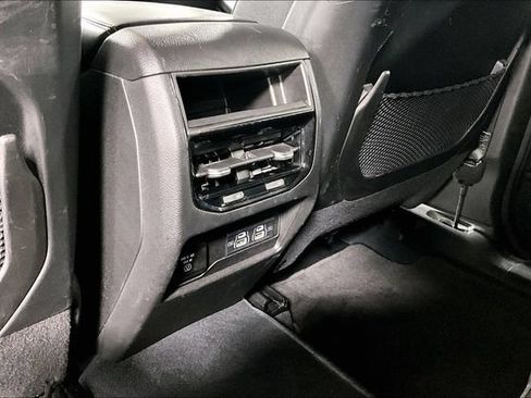 Used 2023 Jeep Grand Cherokee Altitude AWD/4WD image 11