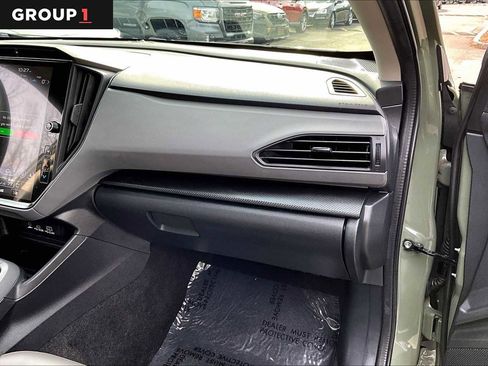 Certified 2024 Subaru Crosstrek 2.5i Limited image 18