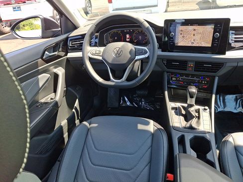 Certified 2026 Volkswagen Jetta SEL FWD image 10