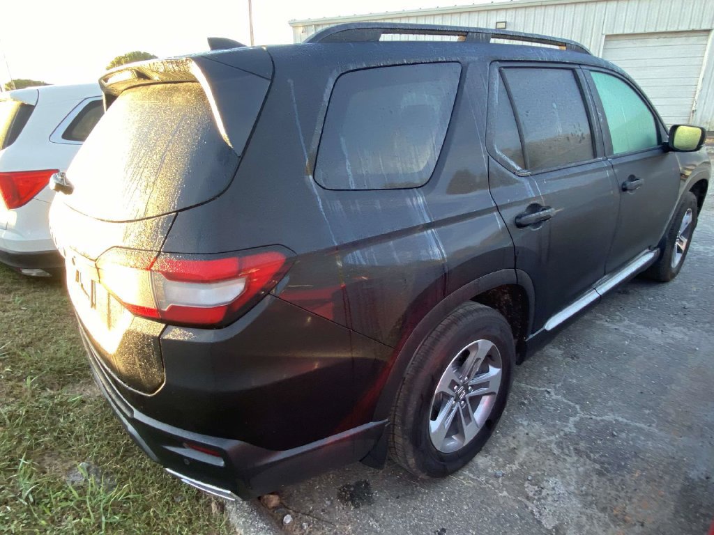 Certified 2026 Honda Pilot EX-L image 4