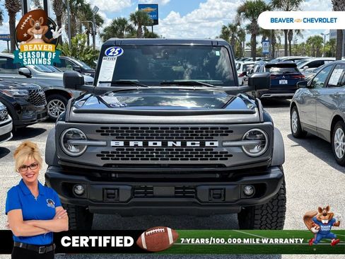 Used 2025 Ford Bronco Badlands w/ Sasquatch Package AWD/4WD image 3
