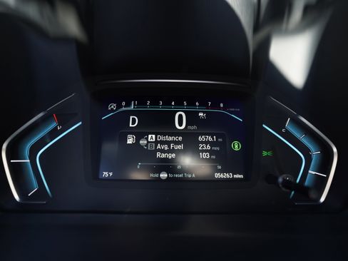 Used 2024 Honda Odyssey Touring image 32