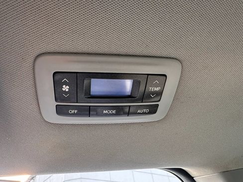 Used 2019 Toyota Sienna XLE w/ Protection Package FWD image 22
