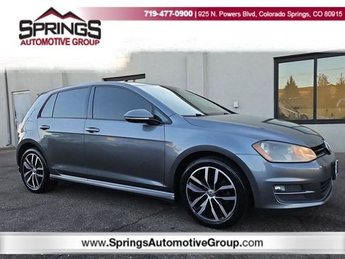 Used 2015 Volkswagen Golf SE w/ Golf Sport Package image 1