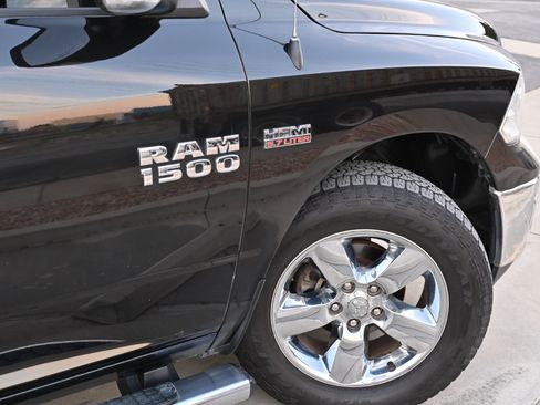 Used 2017 RAM 1500 Big Horn AWD/4WD image 45