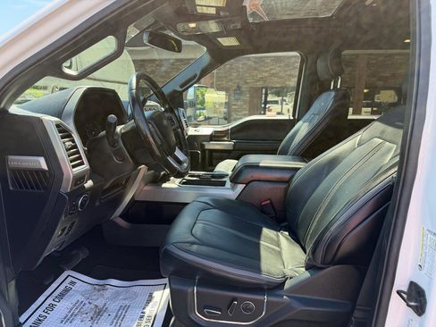 Used 2017 Ford F350 Platinum w/ Platinum Ultimate Package AWD/4WD image 9
