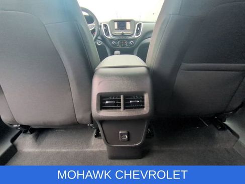 Used 2024 Chevrolet Equinox LT image 22