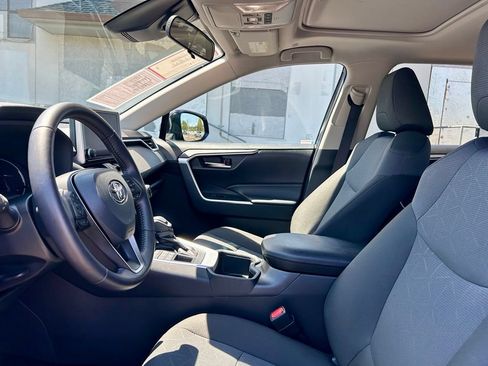 Certified 2024 Toyota RAV4 XLE w/ Convenience Package AWD/4WD image 10