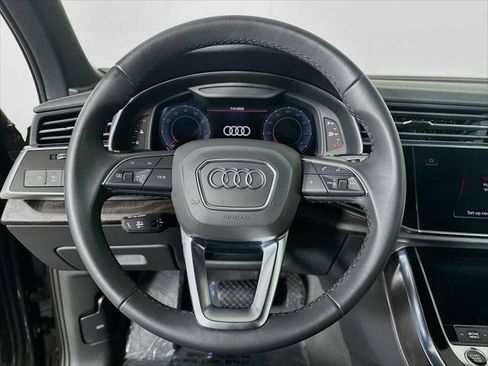 Certified 2023 Audi Q7 2.0T Premium Plus w/ Convenience Package AWD/4WD image 11