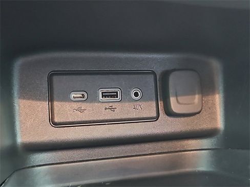 Used 2022 Chevrolet Equinox RS image 25