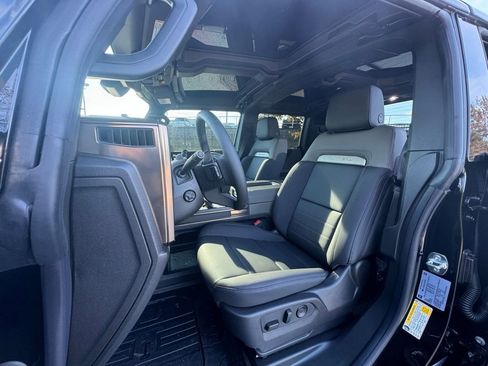 New 2025 GMC Hummer EV 2X image 5