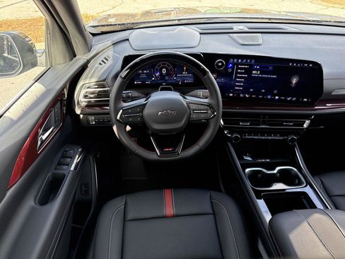 New 2026 Chevrolet Traverse RS w/ LPO, Floor Liner Package image 14