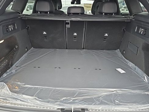 New 2026 Mercedes-Benz GLC 300 4MATIC image 26