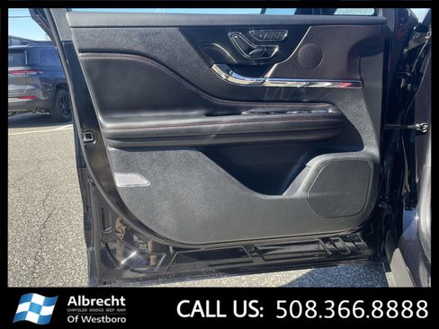 Used 2023 Lincoln Corsair Reserve w/ Equipment Group 201A image 11