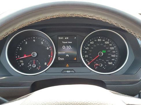 Used 2021 Volkswagen Tiguan SE AWD/4WD image 21
