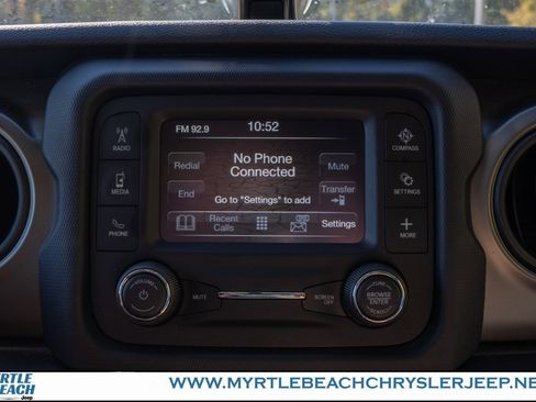 Used 2018 Jeep Wrangler Unlimited Sport S image 20