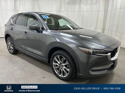Used 2019 MAZDA CX-5 Signature image 1