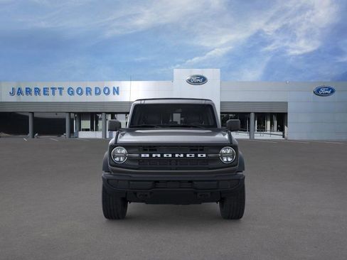 New 2025 Ford Bronco 4-Door image 6