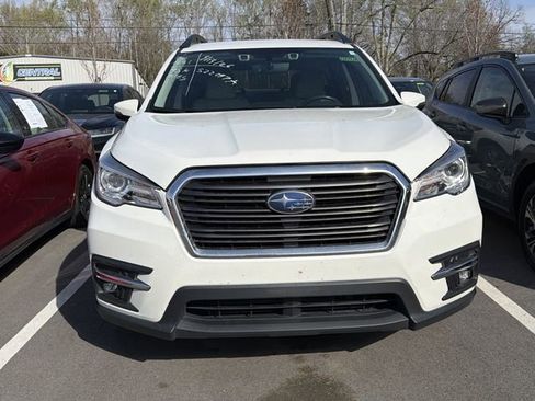 Used 2021 Subaru Ascent Limited image 2